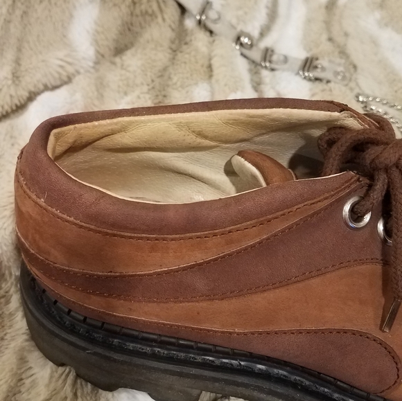 PRICE⬇️ VINTAGE 6HOLE BROWN SUEDE JOHN FLUEVOG ANGELS RARE - Picture 7 of 12